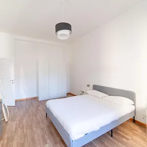 Hbhall Residenze Darsena , Milano Italia